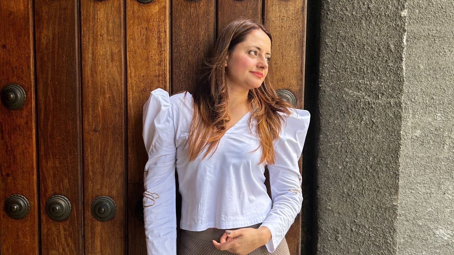 !Vibra alto, sintoniza la emisora de tu corazón con tu mente y cuerpo, vive en la sinfonía de tu alma!